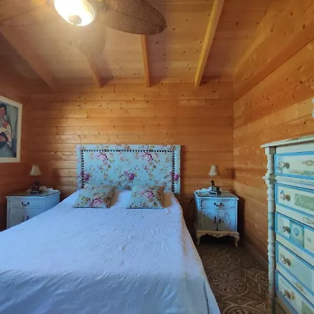 Casa Isimanuel Holiday home *